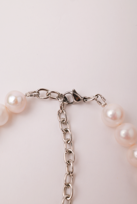 Customizable Freshwater Pearl Necklace for Dogs – Valentine Edition